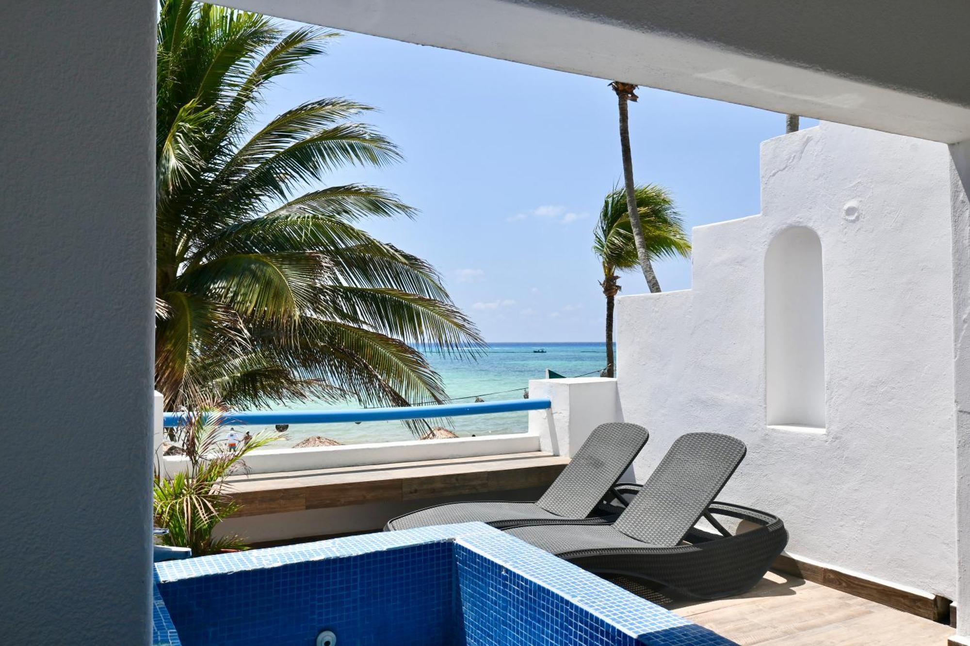 Pelicano Inn Playa Del Carmen - Beachfront Hotel Luaran gambar